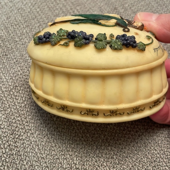 St. Jude Trinket Resin Box Keepsake Box Religious - Picture 4 of 12